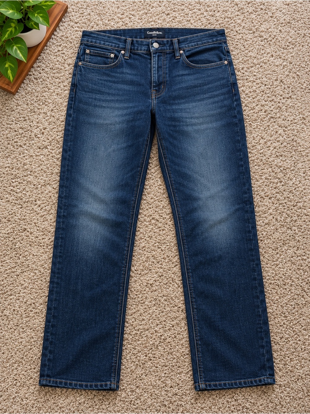 Levi's Men's Indigo Straight Jeans with Faded Whiskering